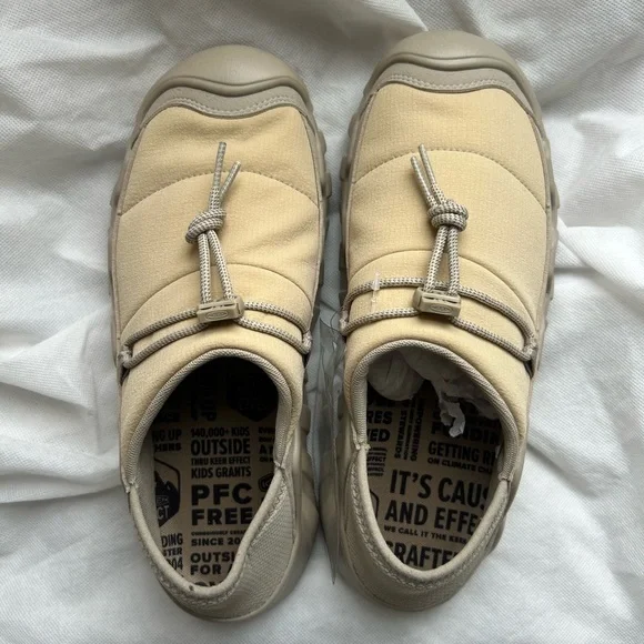 Keen Men's Tan Slip-On Sneakers - Picture 5 of 6